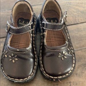 Toddler shoes